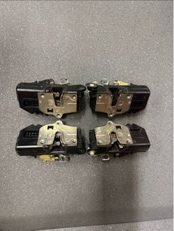 Chevrolet Silverado/GMC Sierra Door Lock Actuators