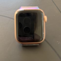 Like New Apple Watch SE - GPS 40mm - Rose Gold