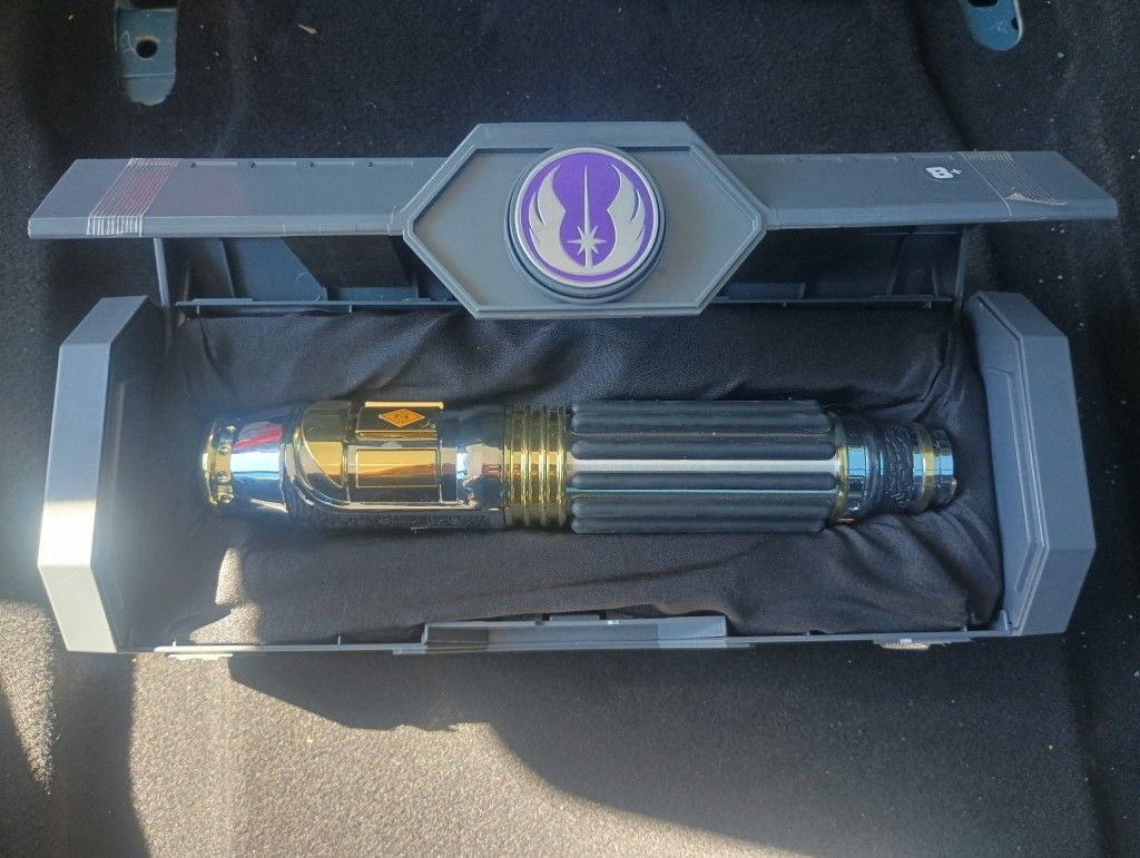 galaxy's edge (retired) mace windu d23