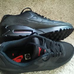 Nike Air Max 90 Black and Red