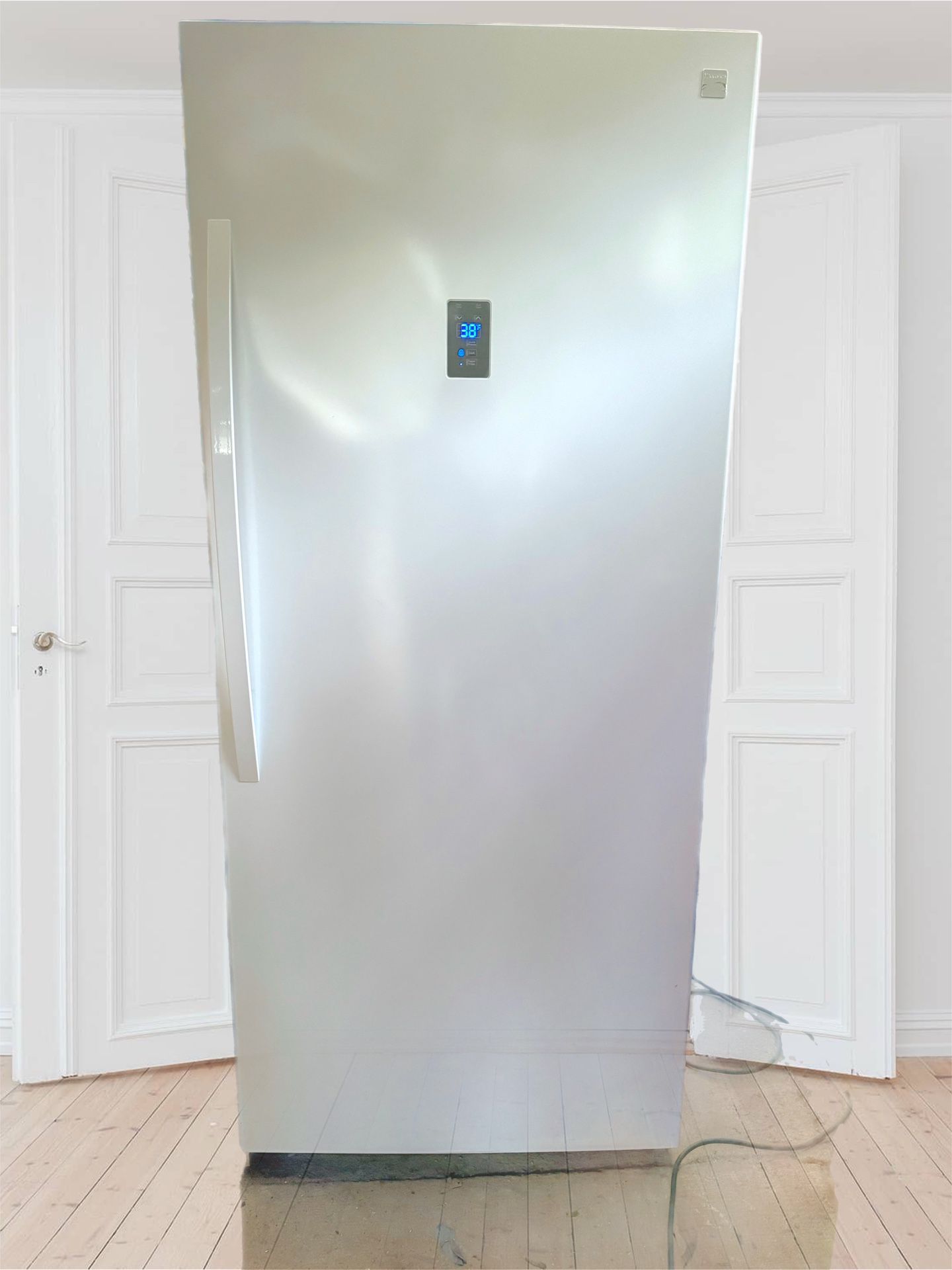 Kenmore Upright Convertible Freezer/Refrigerator 21 Cu.ft.