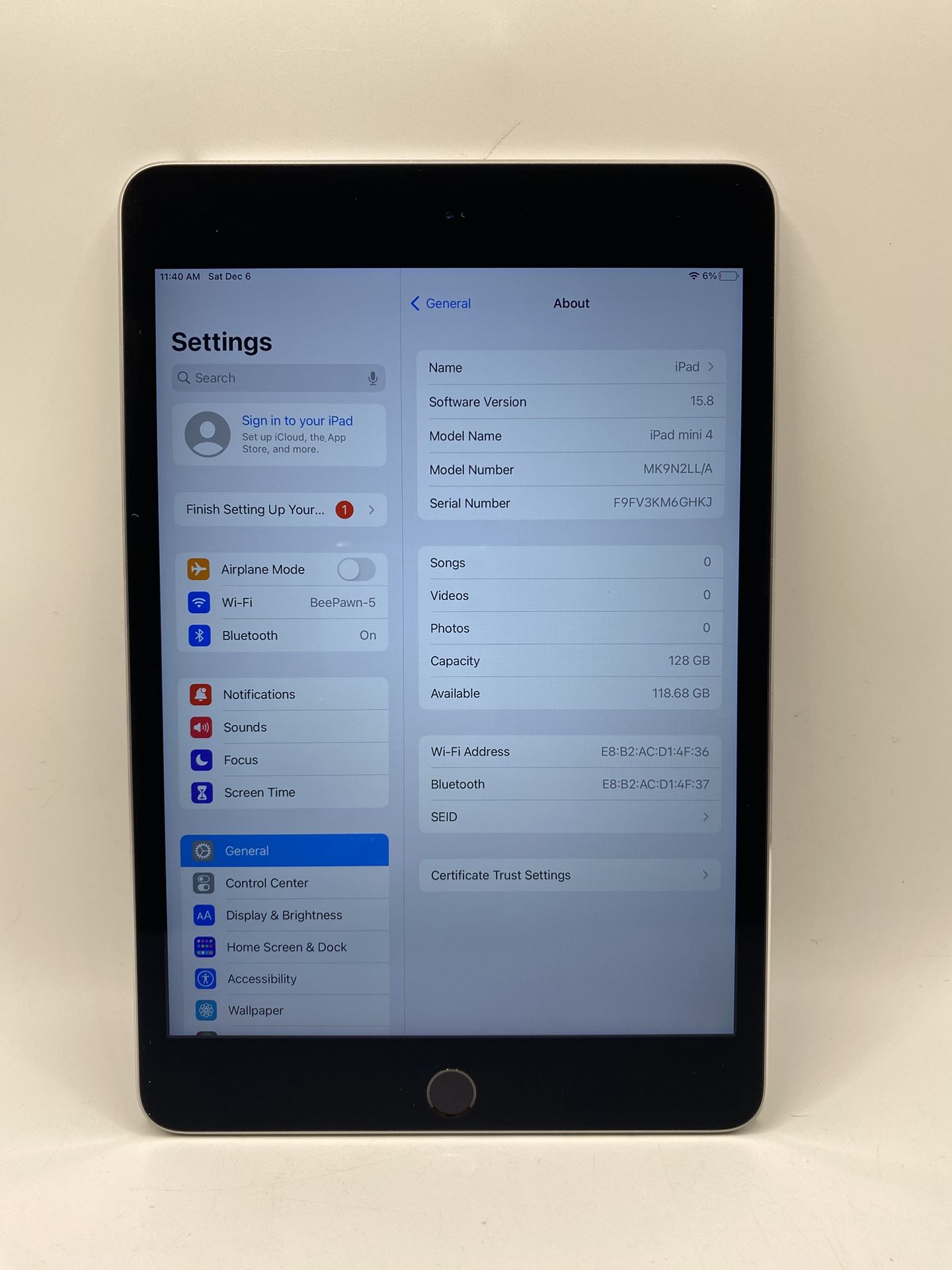 Apple iPad Mini 4 7.9" Retina Tablet 128GB Wi-Fi Only | A1538 (Silver)