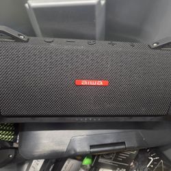 Aiwa blue tooth speaker