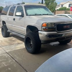2004 GMC Yukon XL