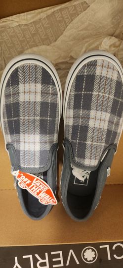 Size 7 Slip-on Vans  - New $35