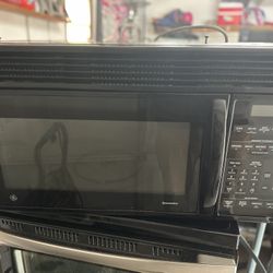 GE Over The Range Microwave 