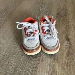 Jordan 3 toddler shoes size 5