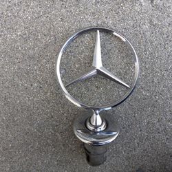 Mercedes Star Emblem 