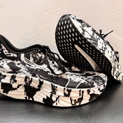 (Brand New) Mizuno Wave Rebellion Pro Running Shoes Size 12