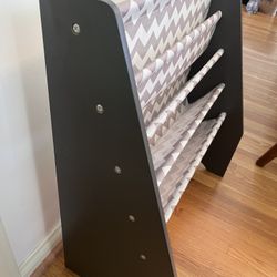 Wooden Children’s Sling Bookcase 