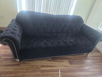 Couch set