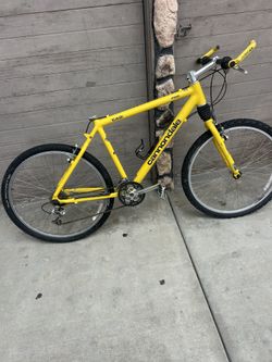 Connodale F500 Bike