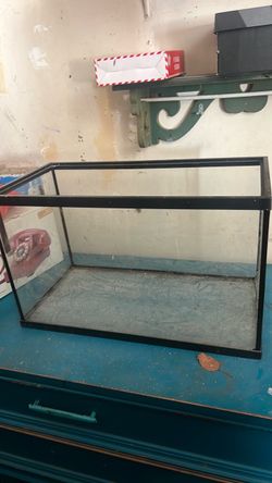 Glass Fish Tank Aquarium with Black Frame
