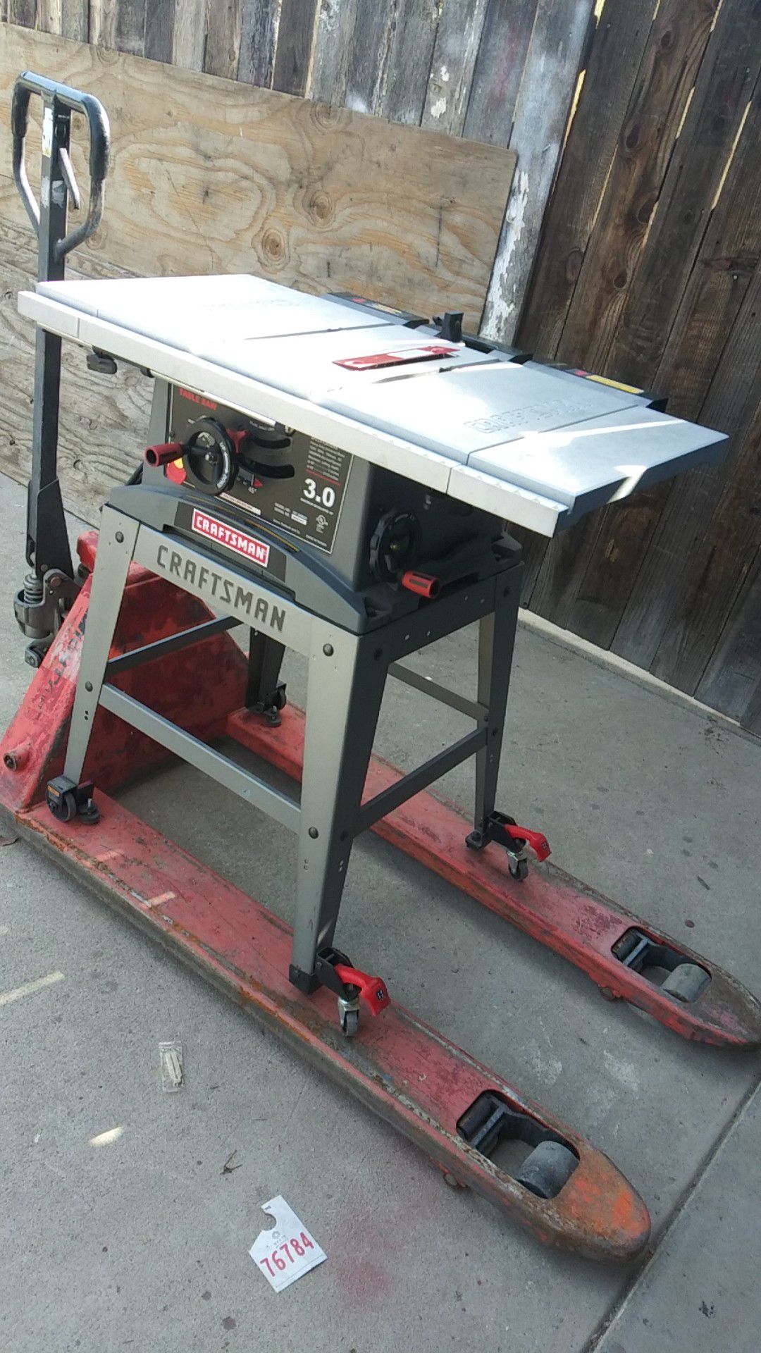 Table saw/pallet jack