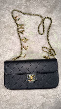 Crossbody bag