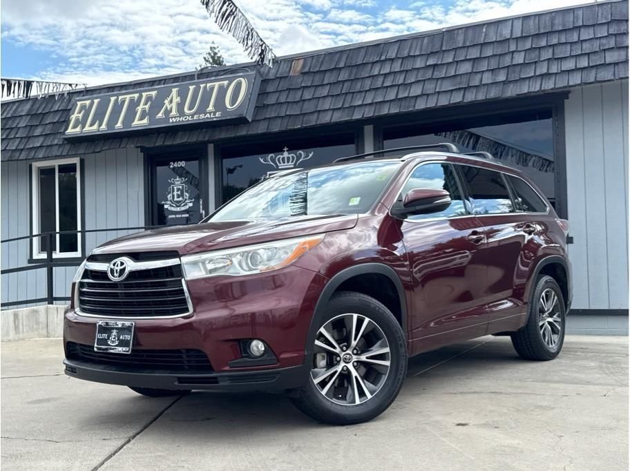 2016 Toyota Highlander