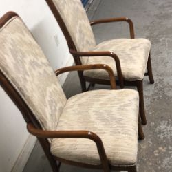 2 Good Condition  🪑 