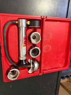 SNAP-ON TOOLS Cooling System Pressure Tester Kit SVTS262 With Extra Adapters Lot