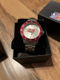 NFL Watches 