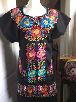 Hermosos vestidos artesanales disponibles 🌻🌺