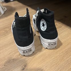 Converse Size 8 Women 