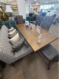Gramercy dining table set
