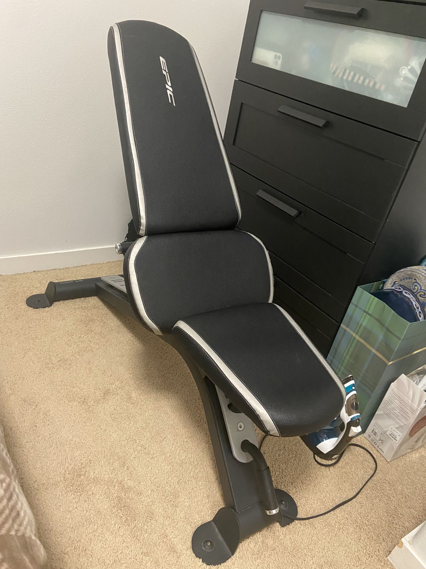 Adjustable Weight Bench Epic