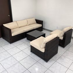 (NEW) $395 Patio Furniture (6pcs) Set Outdoor Sectional Set Wicker Rattan Sofa Chair Set w/ Cushion, Glass Table
