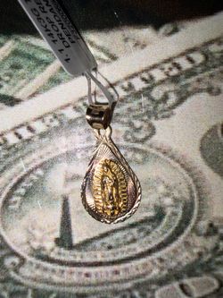 F32-000-586 14KT TEAR DROP RELIGIOUS PENDENT