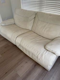 White couches/chairs