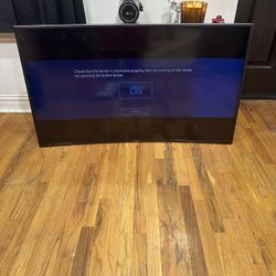 55” SAMSUNG CURVED SMART TV