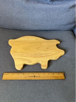 Vintage Pig-Shaped Wooden Cutting Board / Charcuterie Platter
