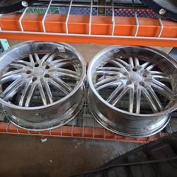Used 22x8.5" 5x120 +35 chrome wheels