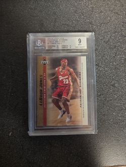 Lebron James 2003-04 phenomenal beginnings gold BGS 9 CAVALIERS