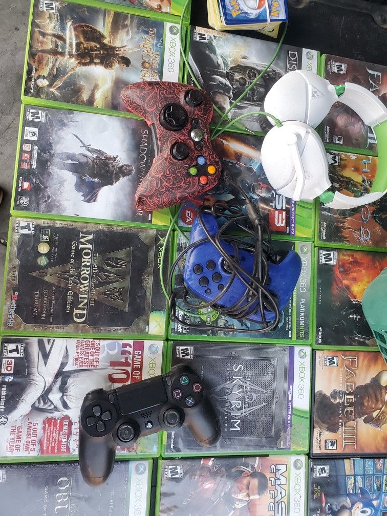 XBox 360 + 5 Games for Sale in West Hollywood, CA - OfferUp