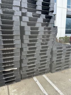 Pallets 