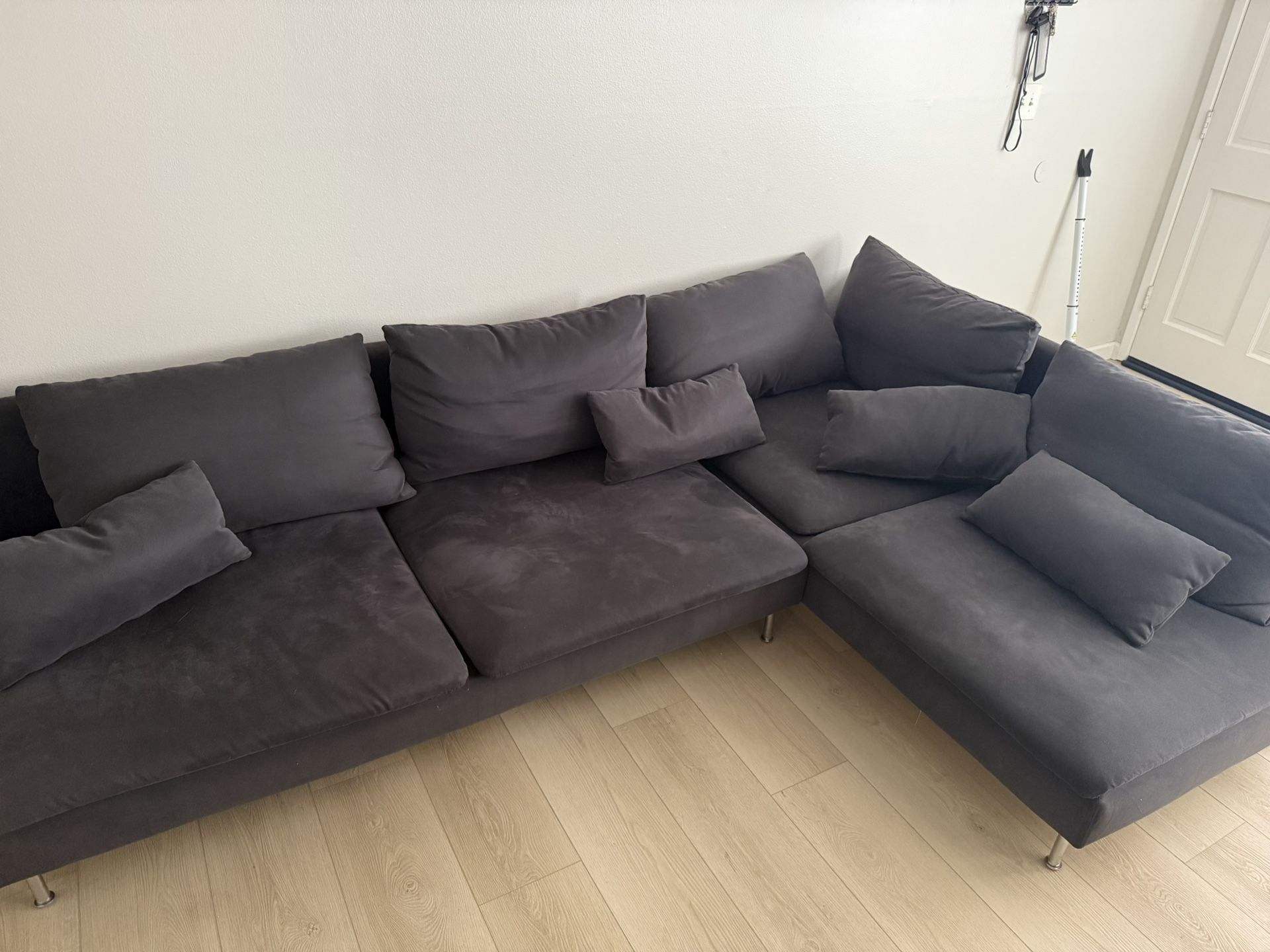Sofa (2 Pieces)