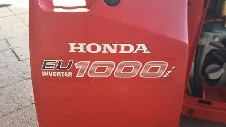 Honda EU1000i Inverter Generator, Super Quiet, Eco-Throttle, 1000 Watts/8.3 Amps @ 120v (Red)