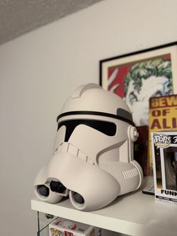 WEARABLE STORMTROOPER HELMET
