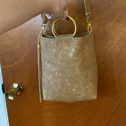 Women's floral embroidered vegan leather purse 