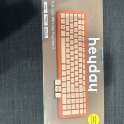 Orange Seasonal Color Full Size Keyboard - heyday