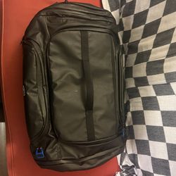 Kuhl Eskape Duffel Backpack Hybrid Bag 