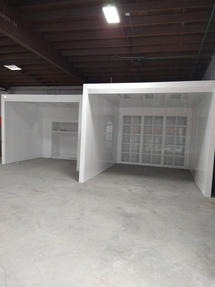 Spray paint booth