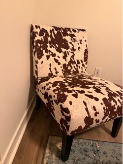Black and white accent chair