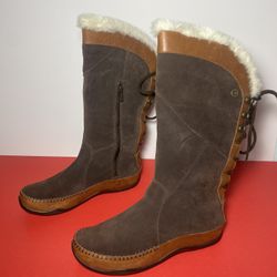The North Face Janey II 200 gram Primaloft Brown Suede Faux Fur Trim Boots 7