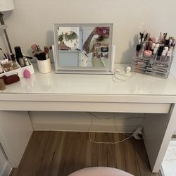 Ikea vanity table
