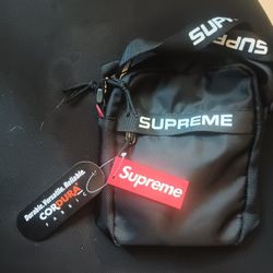 supreme bag 