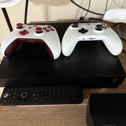 Xbox One X 