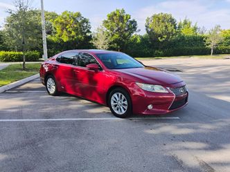 2013 Lexus ES 300h
