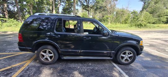 2003 Ford Explorer